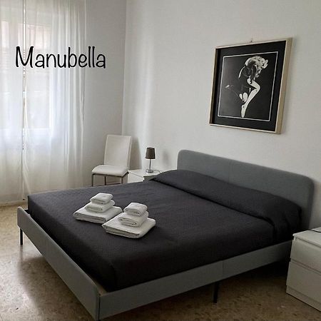 Manubella Appartamento 5 Vani Con Giardino La Spezia Exterior foto